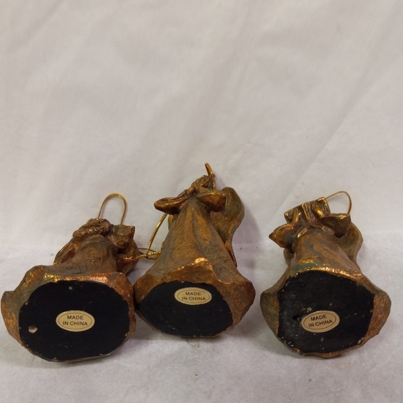 SET 3 Angel Cherubs Gold Glittered Ornaments Caroling 4" Free Standing - Picture 10 of 10